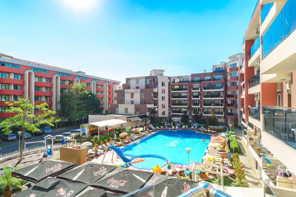 Apartamento Deluxe Admiral Plaza Sunny Beach Exterior foto